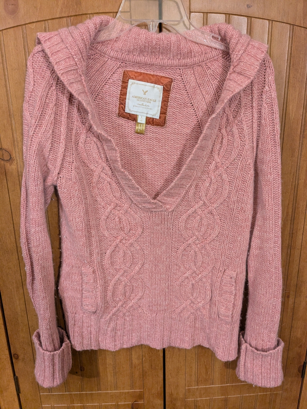 American Eagle Outfitters V-Neck Cable Knit Sweater - Dusty Pink